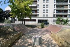 VILLEURBANNE-Parc-Barros_07